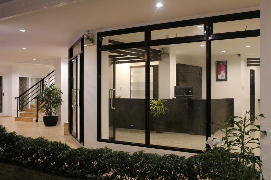 Be-Ing Suites Davao ภายนอก รูปภาพ