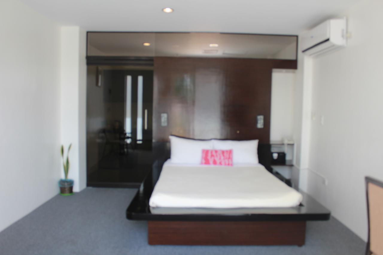 Be-Ing Suites Davao ภายนอก รูปภาพ