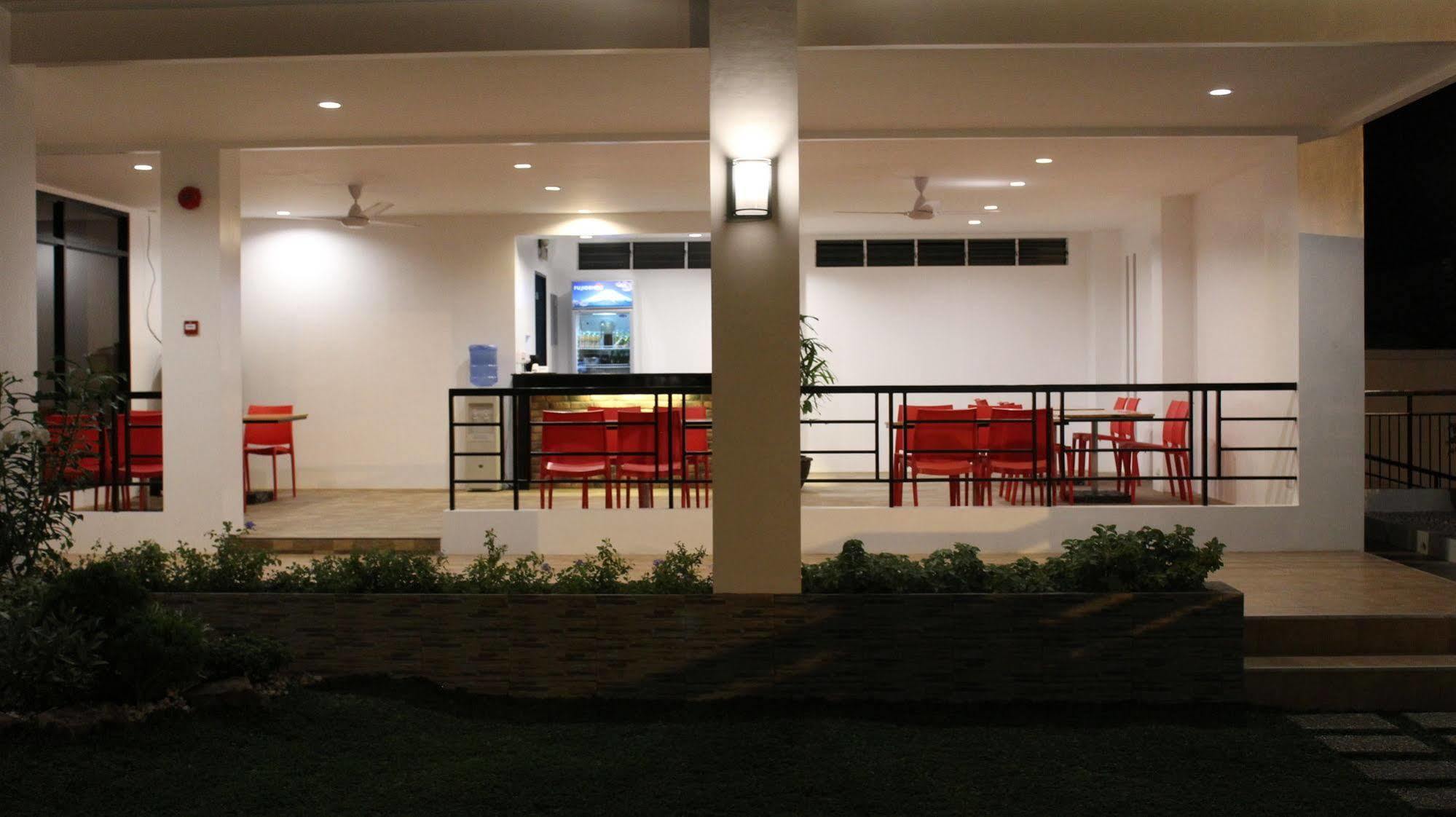 Be-Ing Suites Davao ภายนอก รูปภาพ